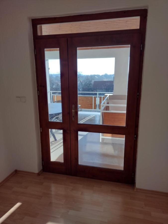 Hannah - Relax Dom Pod Orechom I4 Travnica Bagian luar foto